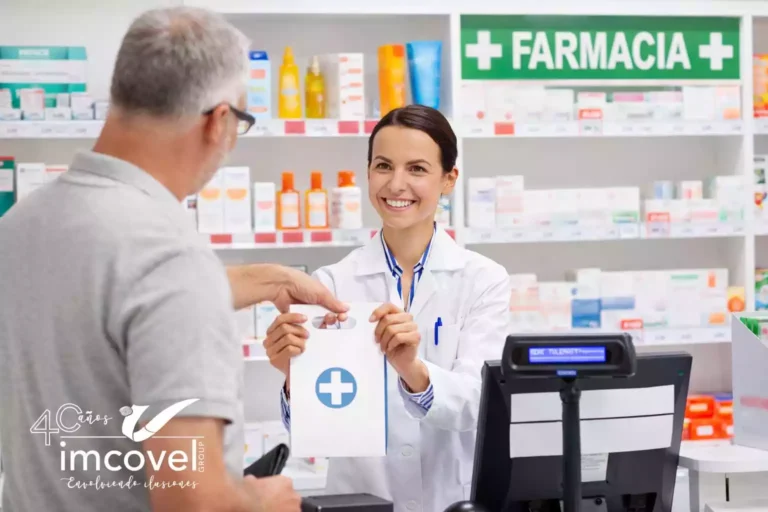 Sostenibilidad y funcionalidad con nuestras bolsas de papel para farmacias
